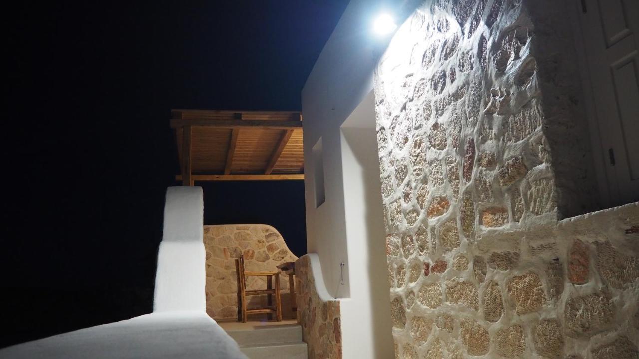 Ataraxia- Stonebuilt Studios And Apartments Kímolos Esterno foto